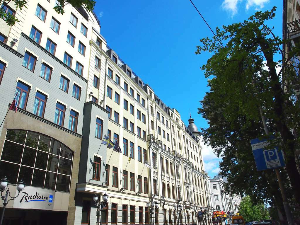 Radisson Blu Hotel, Kyiv City Centre Buitenkant foto